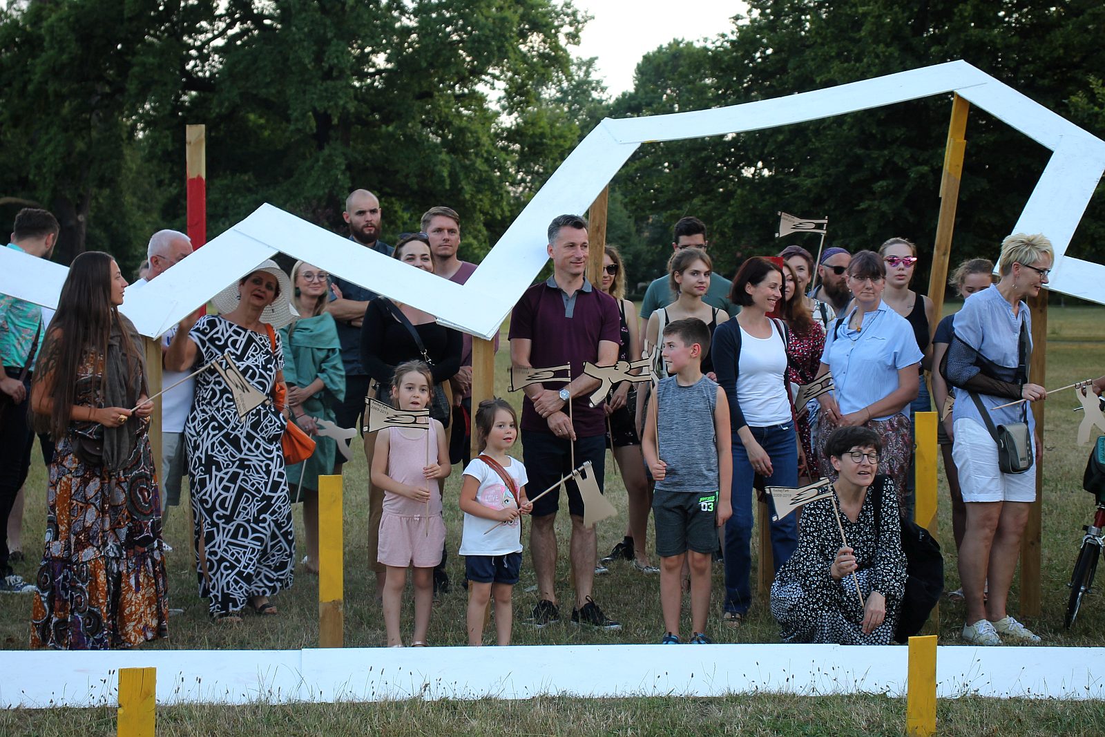 Wystawą w Parku Miejskim rozpoczął się projekt „Zielono mi”