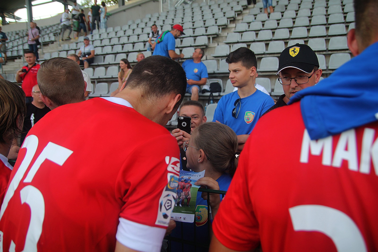 Sympatykom Miedzi Legnica zaprezentowała się drużyna