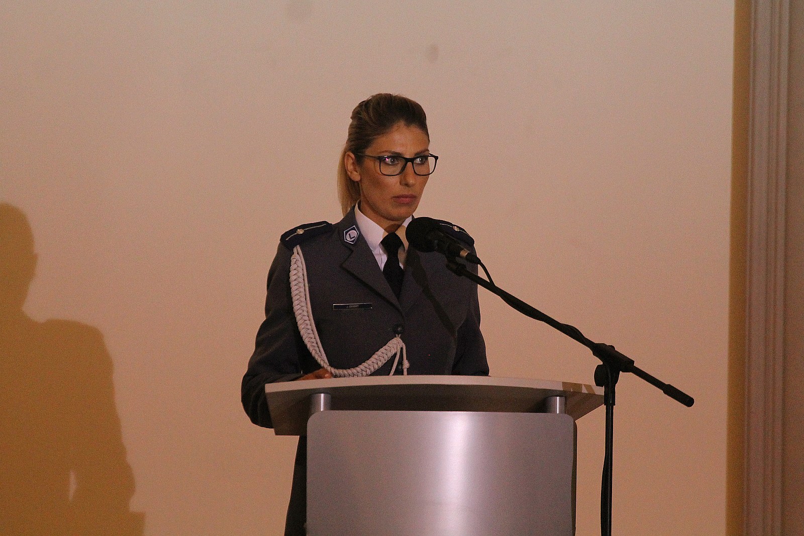 Minister Elżbieta Witek na legnickich obchodach święta policji