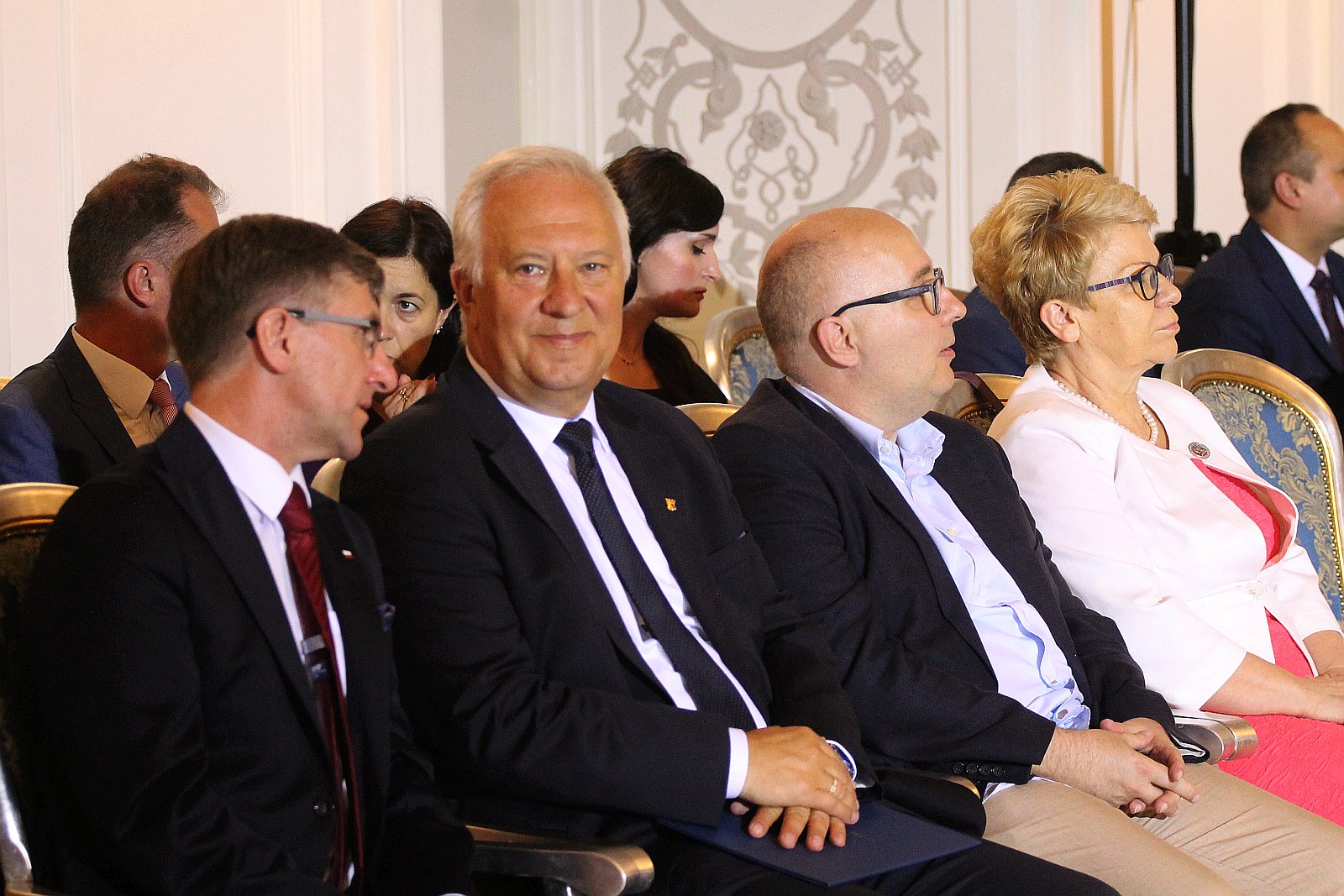 Minister Elżbieta Witek na legnickich obchodach święta policji