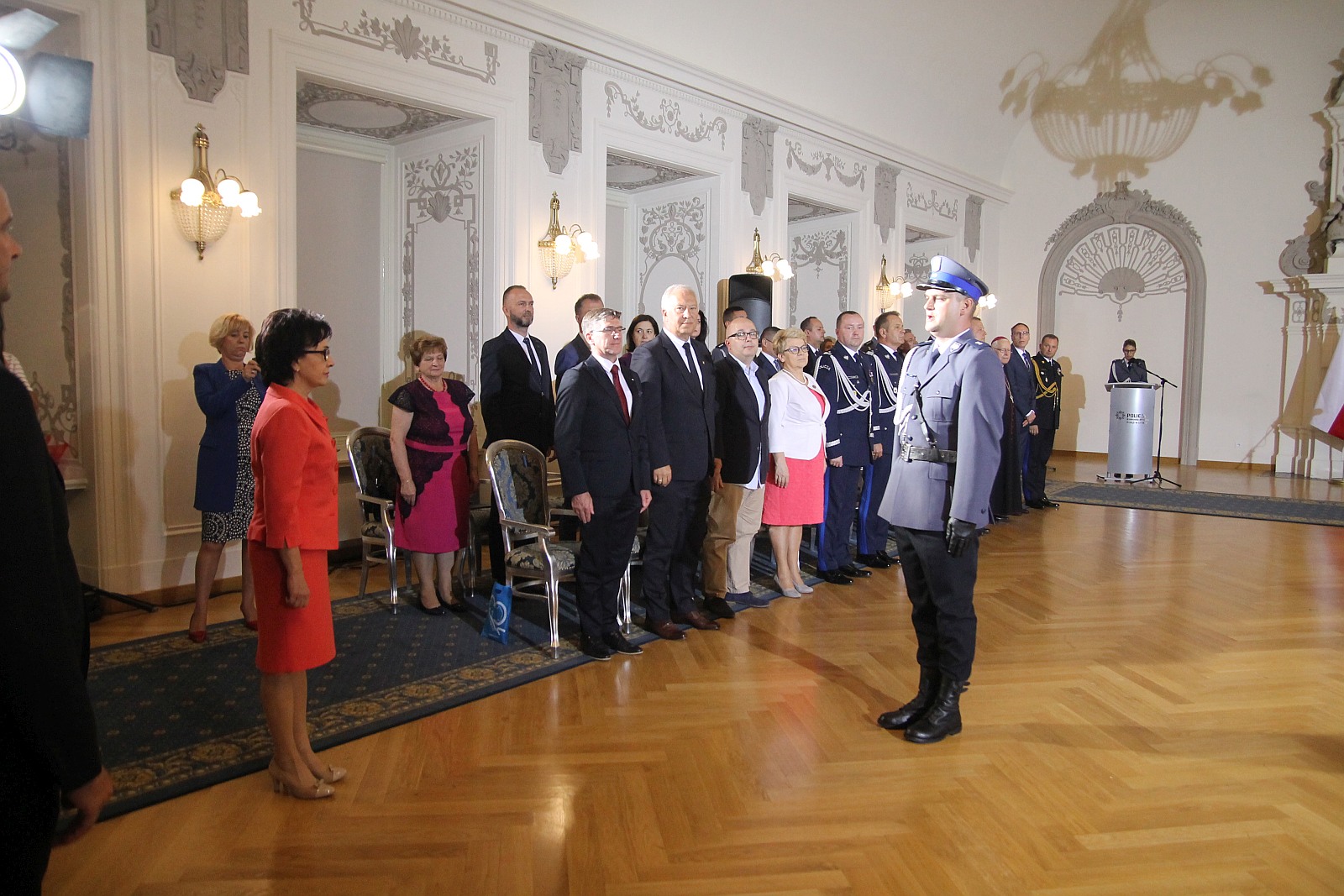 Minister Elżbieta Witek na legnickich obchodach święta policji