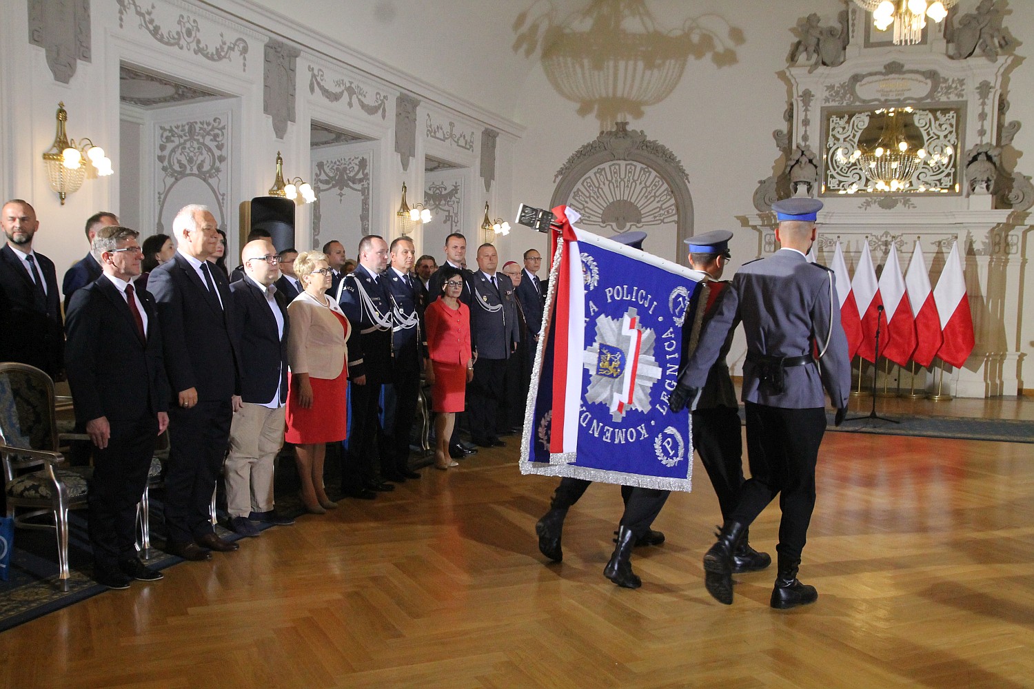 Minister Elżbieta Witek na legnickich obchodach święta policji