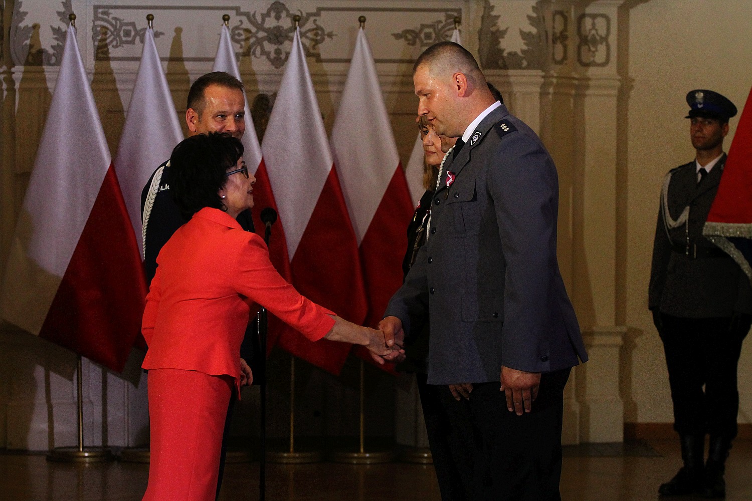 Minister Elżbieta Witek na legnickich obchodach święta policji