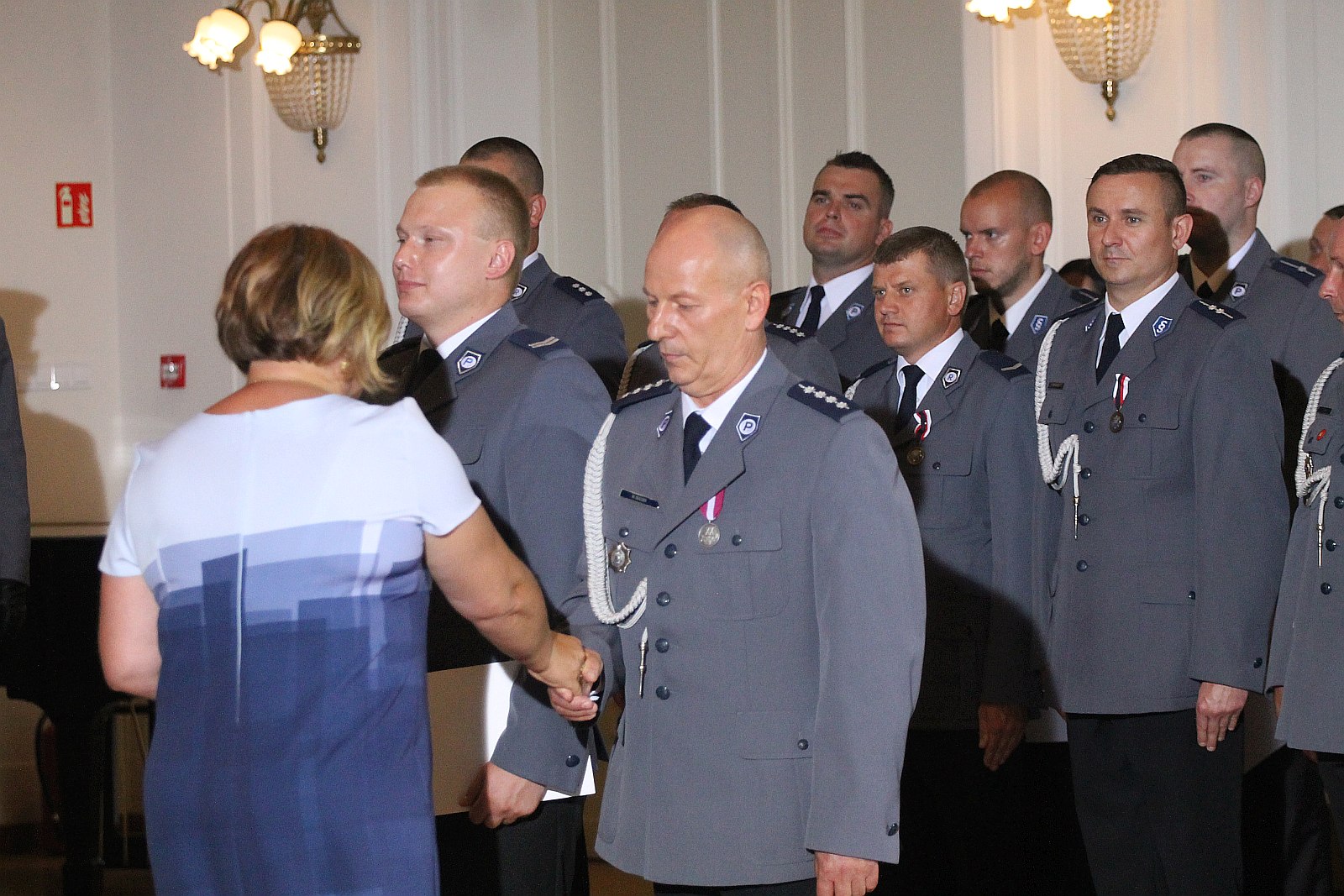 Minister Elżbieta Witek na legnickich obchodach święta policji