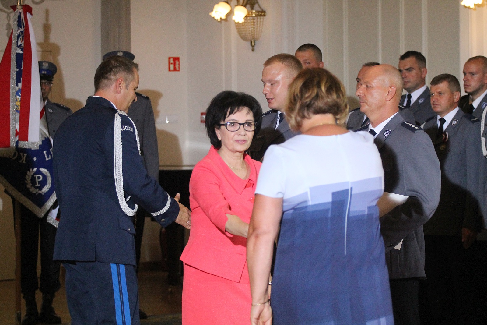 Minister Elżbieta Witek na legnickich obchodach święta policji