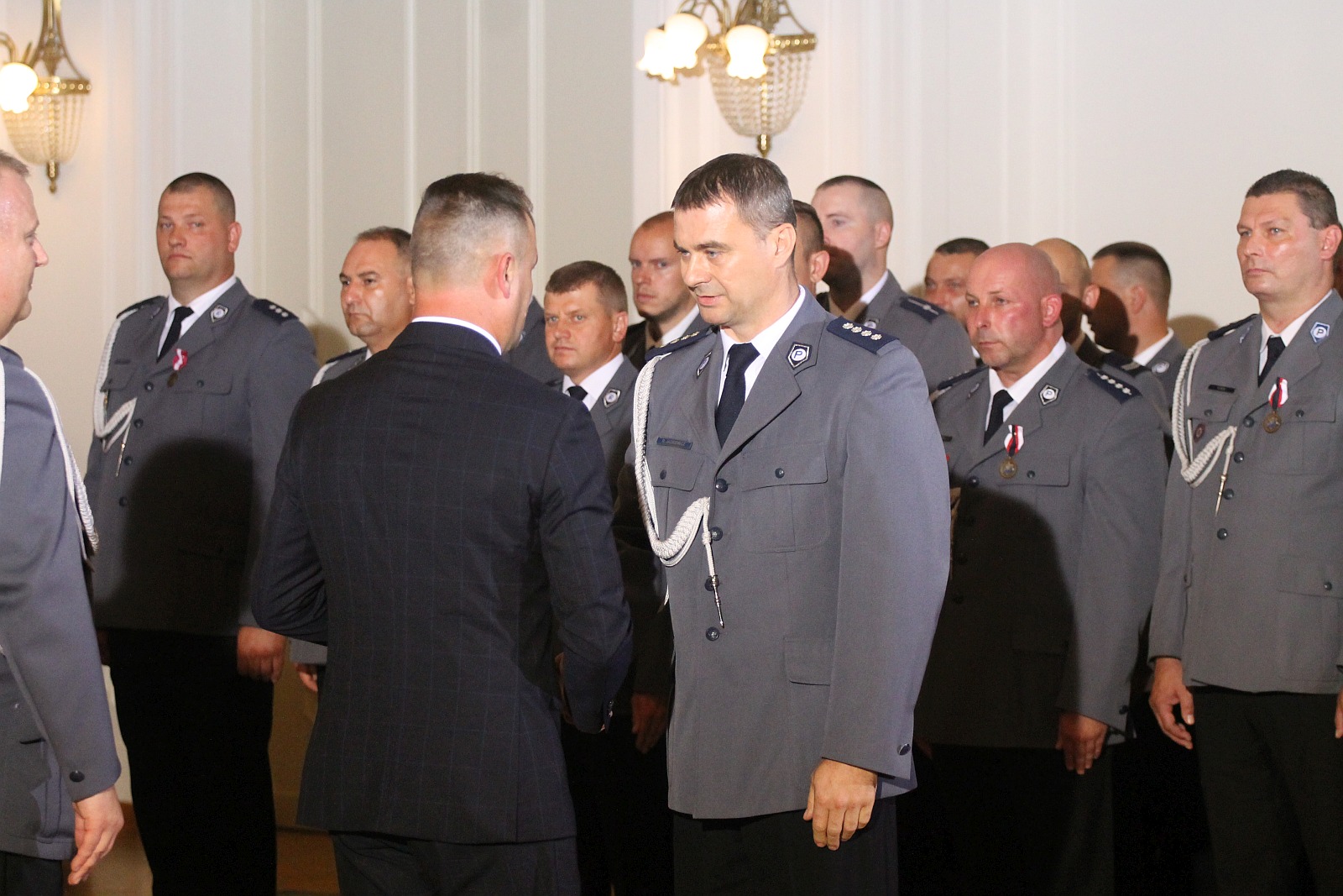 Minister Elżbieta Witek na legnickich obchodach święta policji
