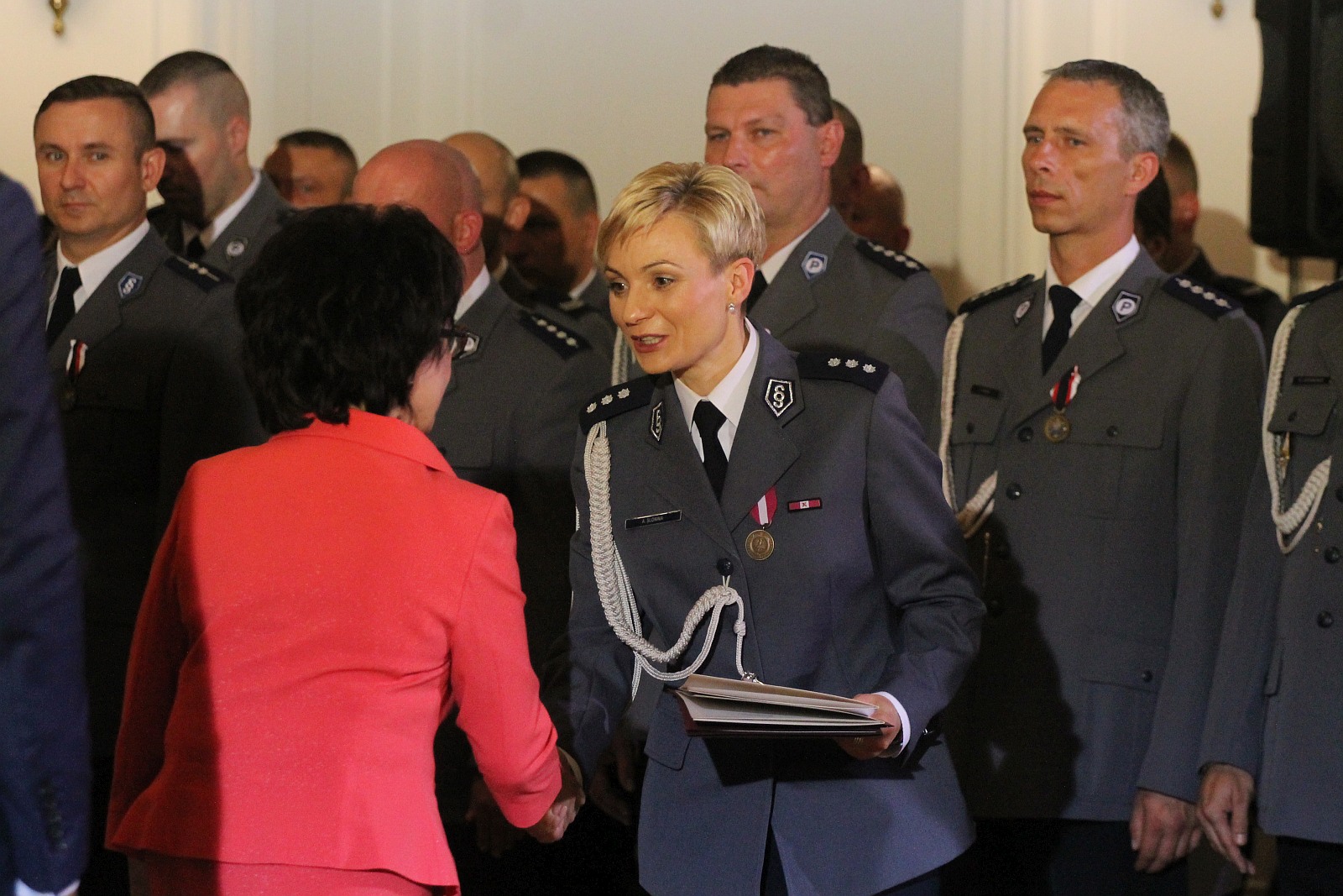 Minister Elżbieta Witek na legnickich obchodach święta policji