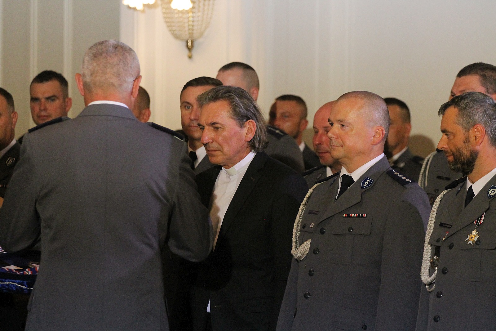 Minister Elżbieta Witek na legnickich obchodach święta policji