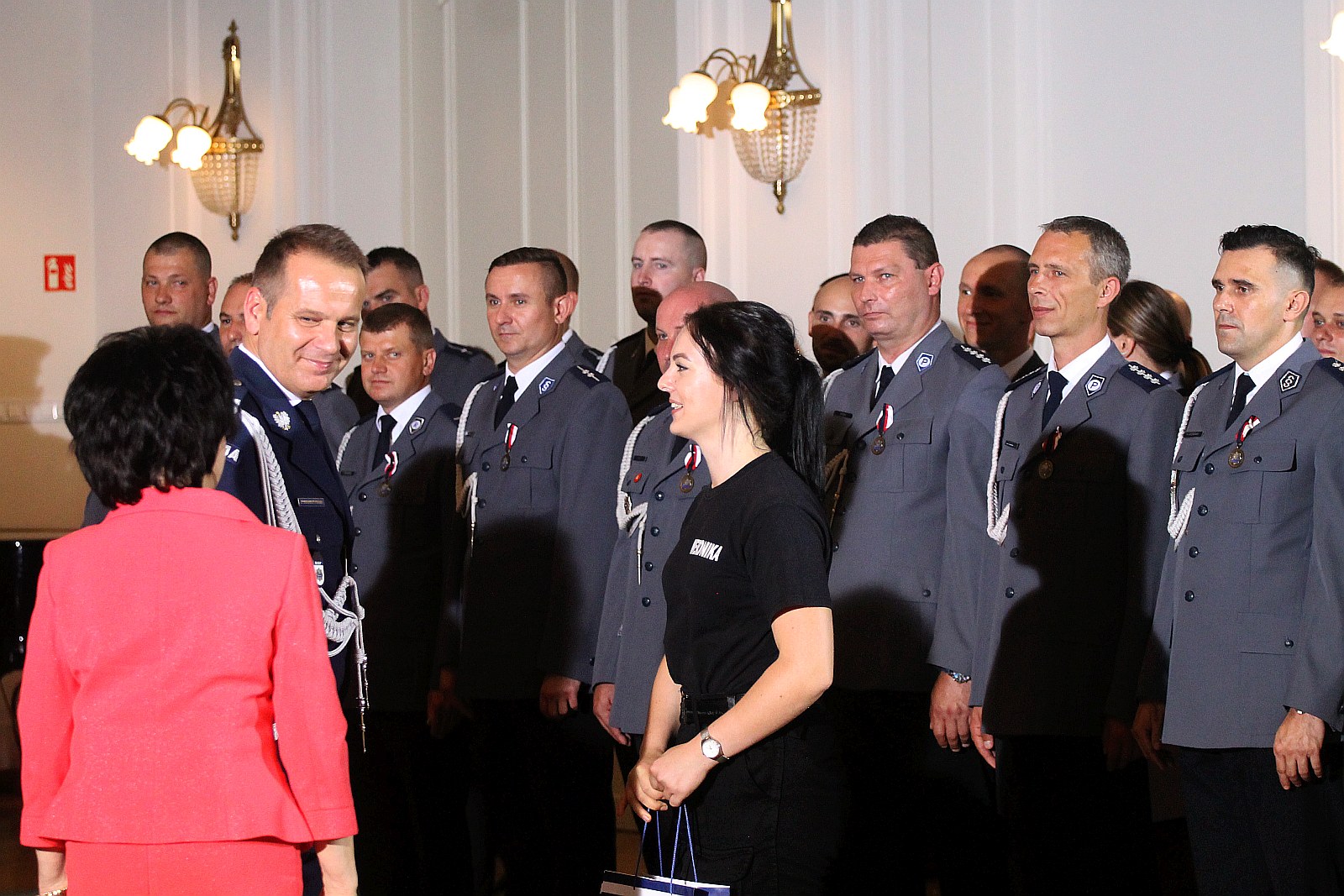 Minister Elżbieta Witek na legnickich obchodach święta policji