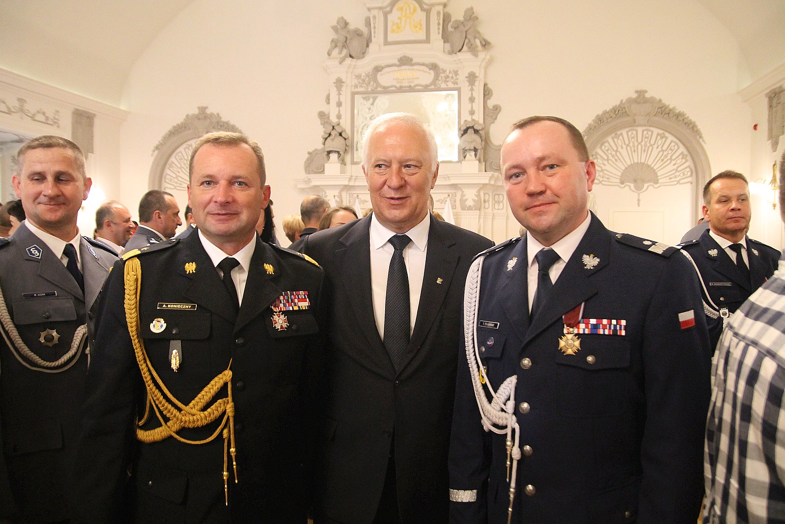 Minister Elżbieta Witek na legnickich obchodach święta policji
