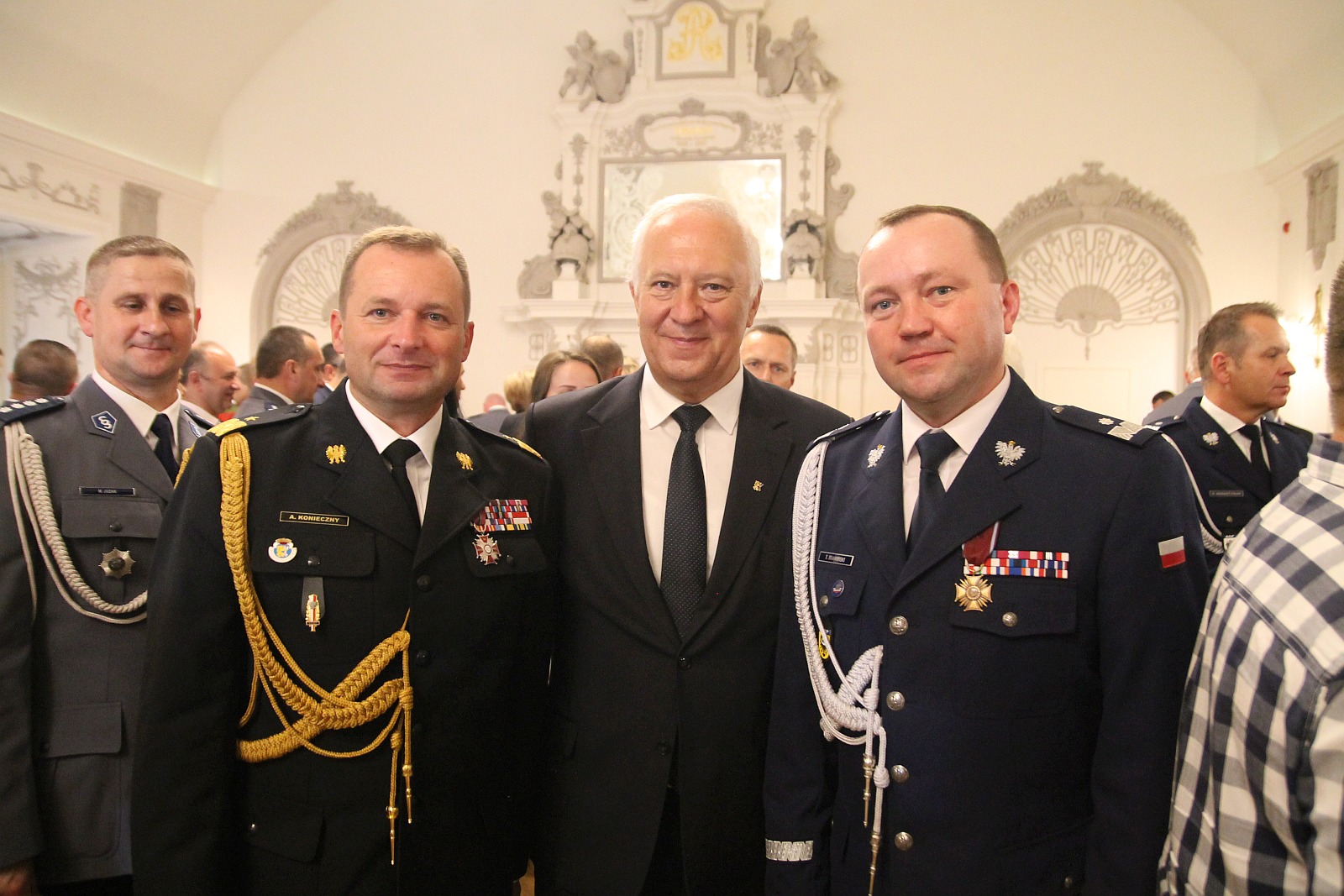 Minister Elżbieta Witek na legnickich obchodach święta policji