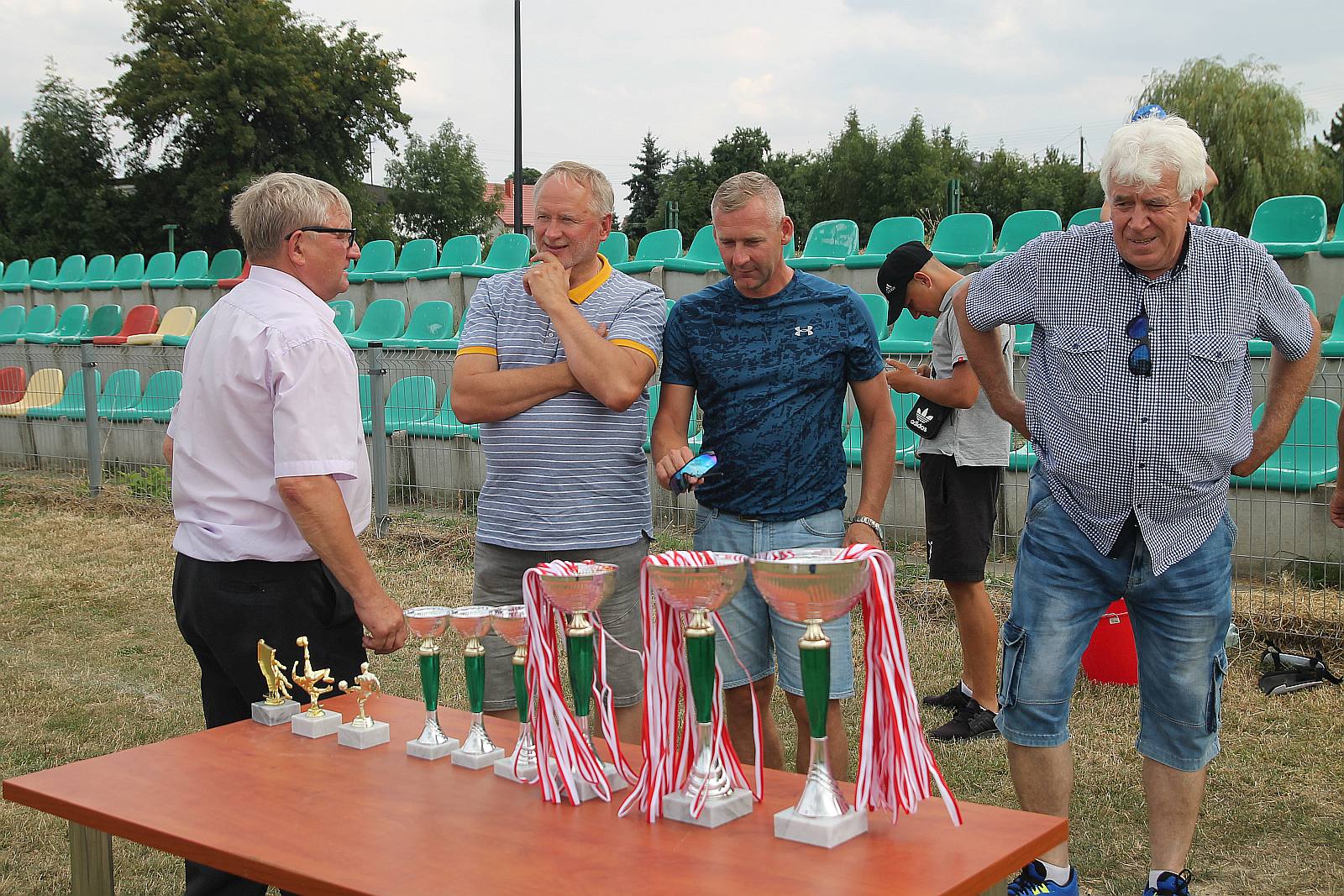 Sześć drużyn grało w Rosochatej o Puchar Lata Gminy Kunice