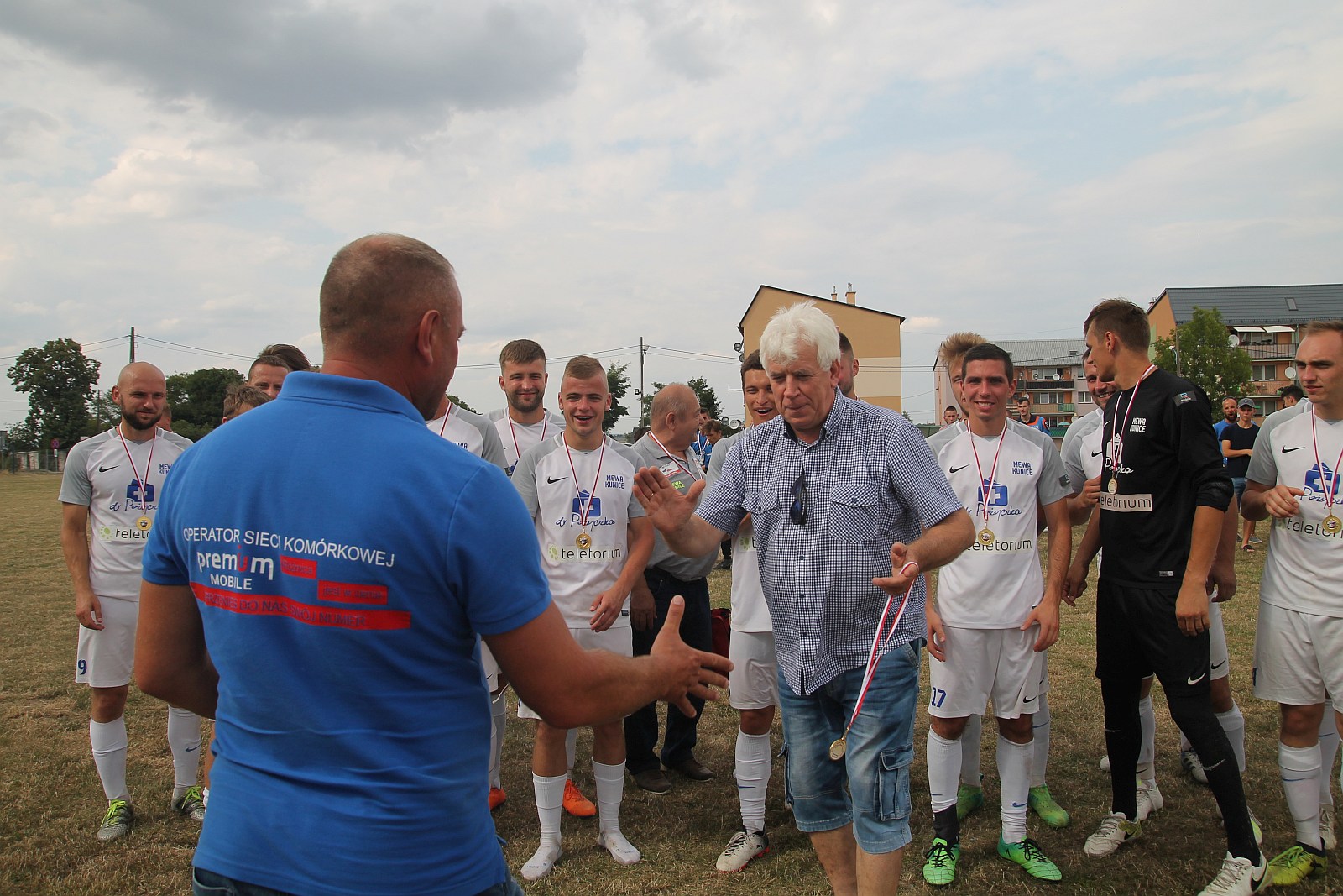 Sześć drużyn grało w Rosochatej o Puchar Lata Gminy Kunice