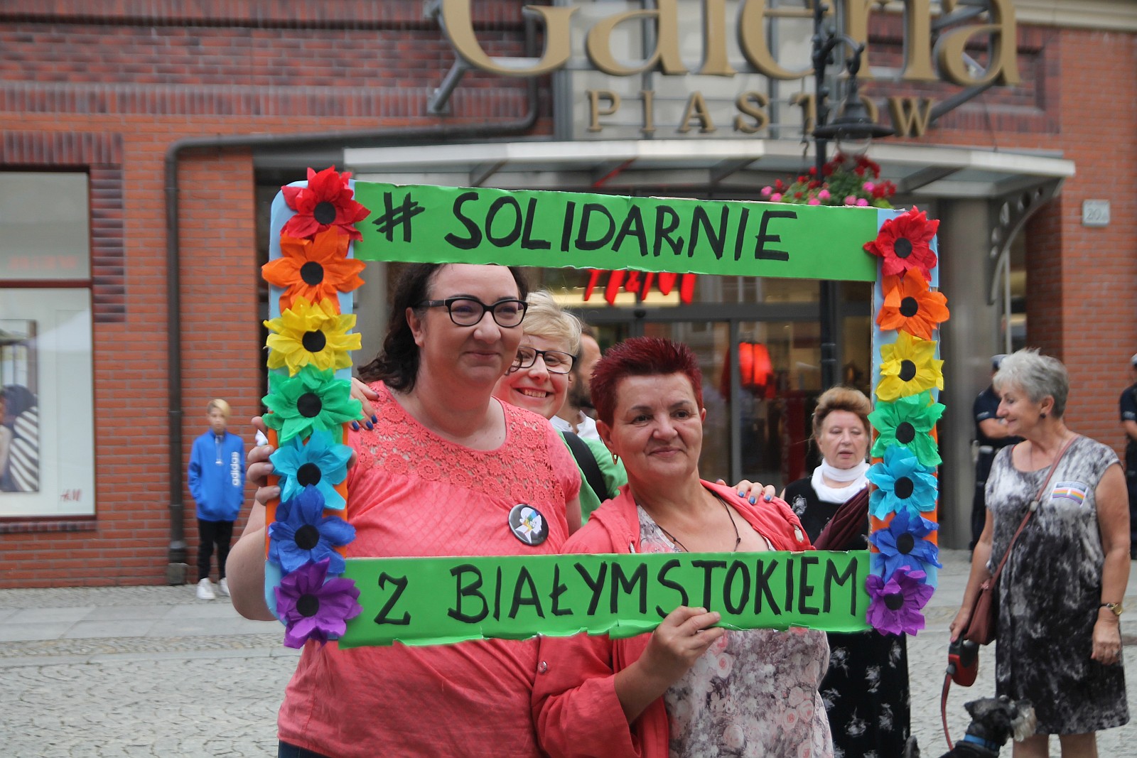 W Legnicy sześćdziesiąt osób protestowało przeciwko przemocy