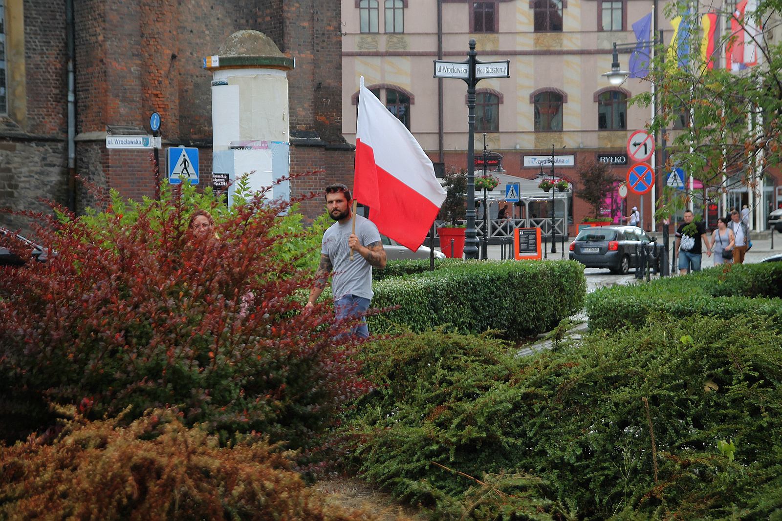 Zablokowali ruch na placu Wilsona aby oddać hołd powstańcom