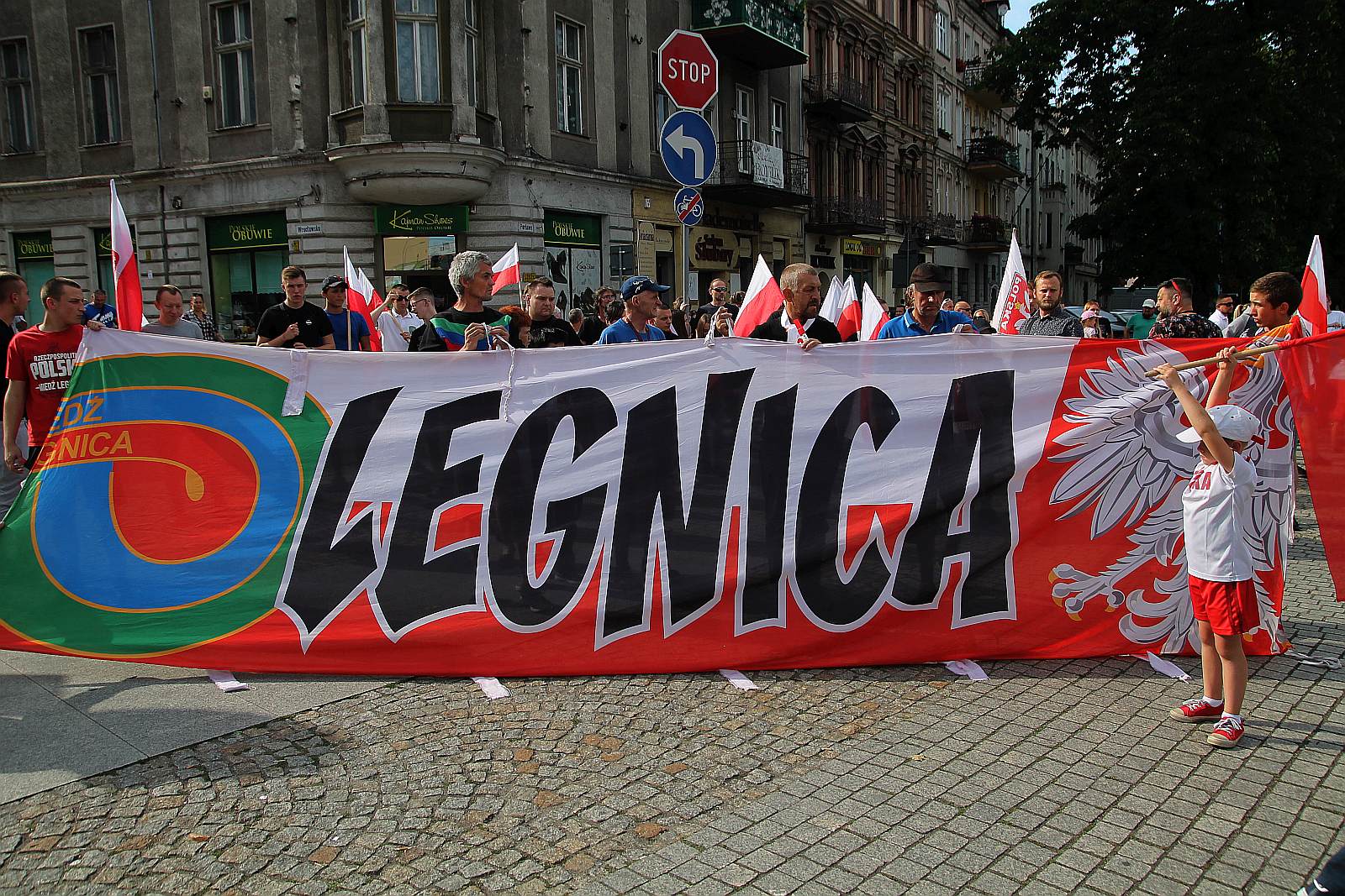 Zablokowali ruch na placu Wilsona aby oddać hołd powstańcom
