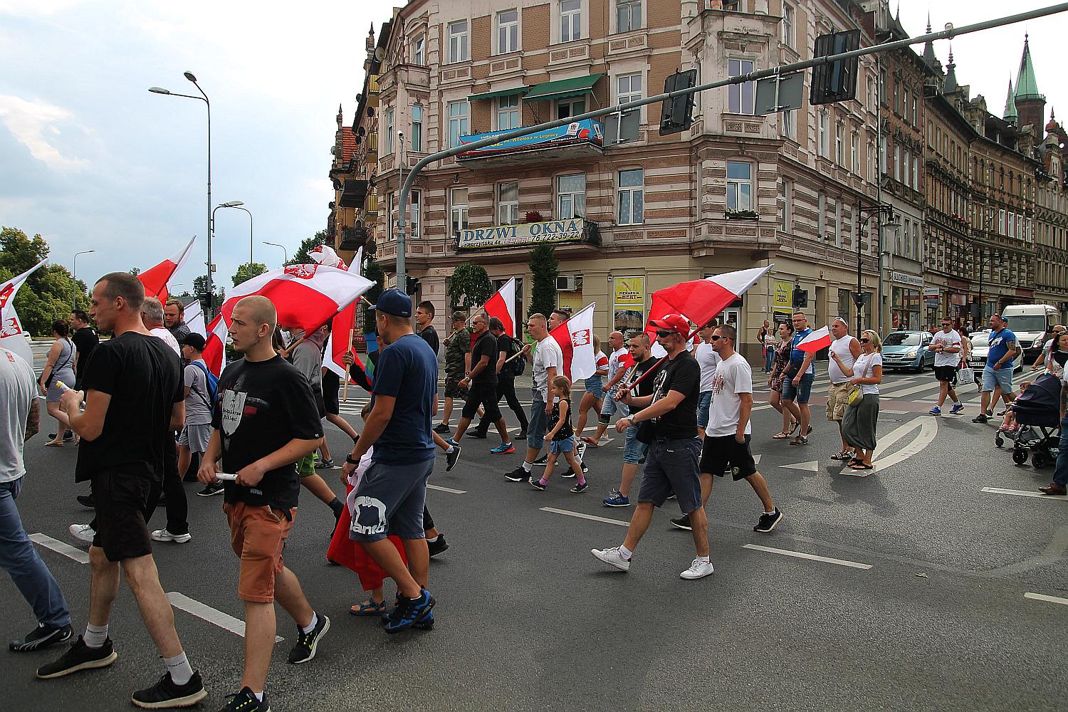 Zablokowali ruch na placu Wilsona aby oddać hołd powstańcom