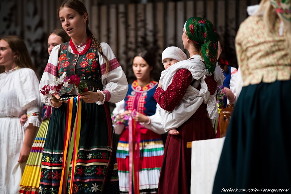 Trzy nagrody dla Łemkowskiego Zespołu Pieśni i Tańca Kyczera