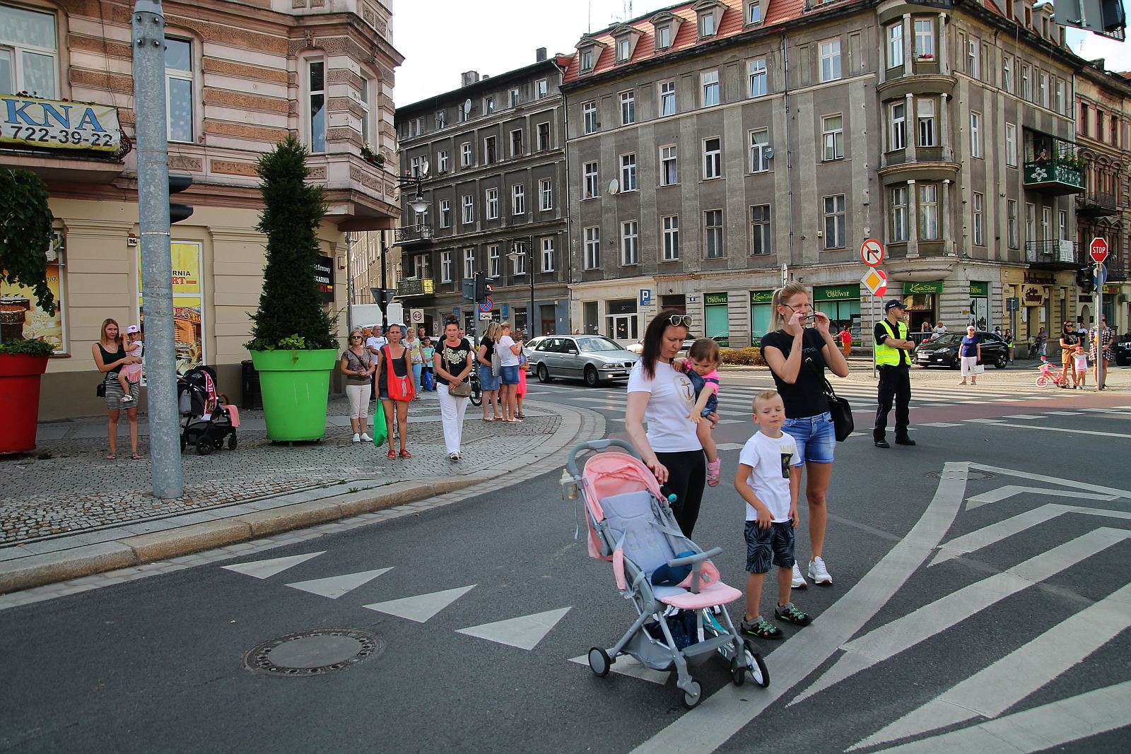 Zablokowali ruch na placu Wilsona aby oddać hołd powstańcom