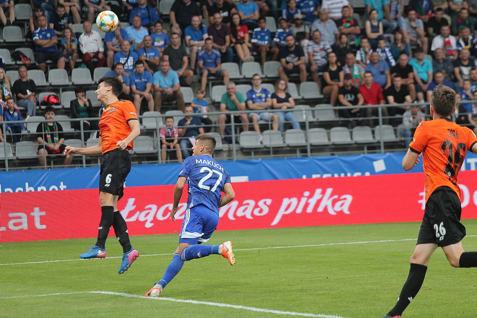 Miedź Legnica - Chrobry Głogów 2:1 (1:1)