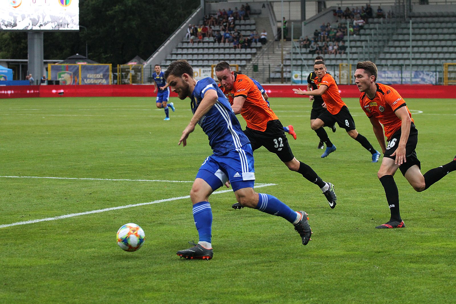 Miedź Legnica - Chrobry Głogów 2:1 (1:1)