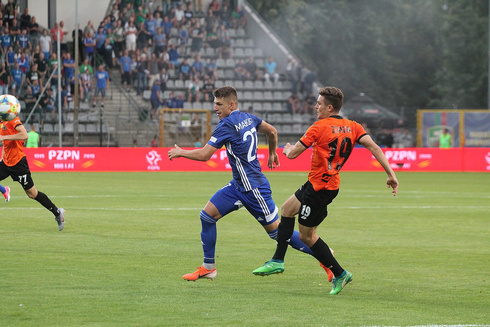 Miedź Legnica - Chrobry Głogów 2:1 (1:1)