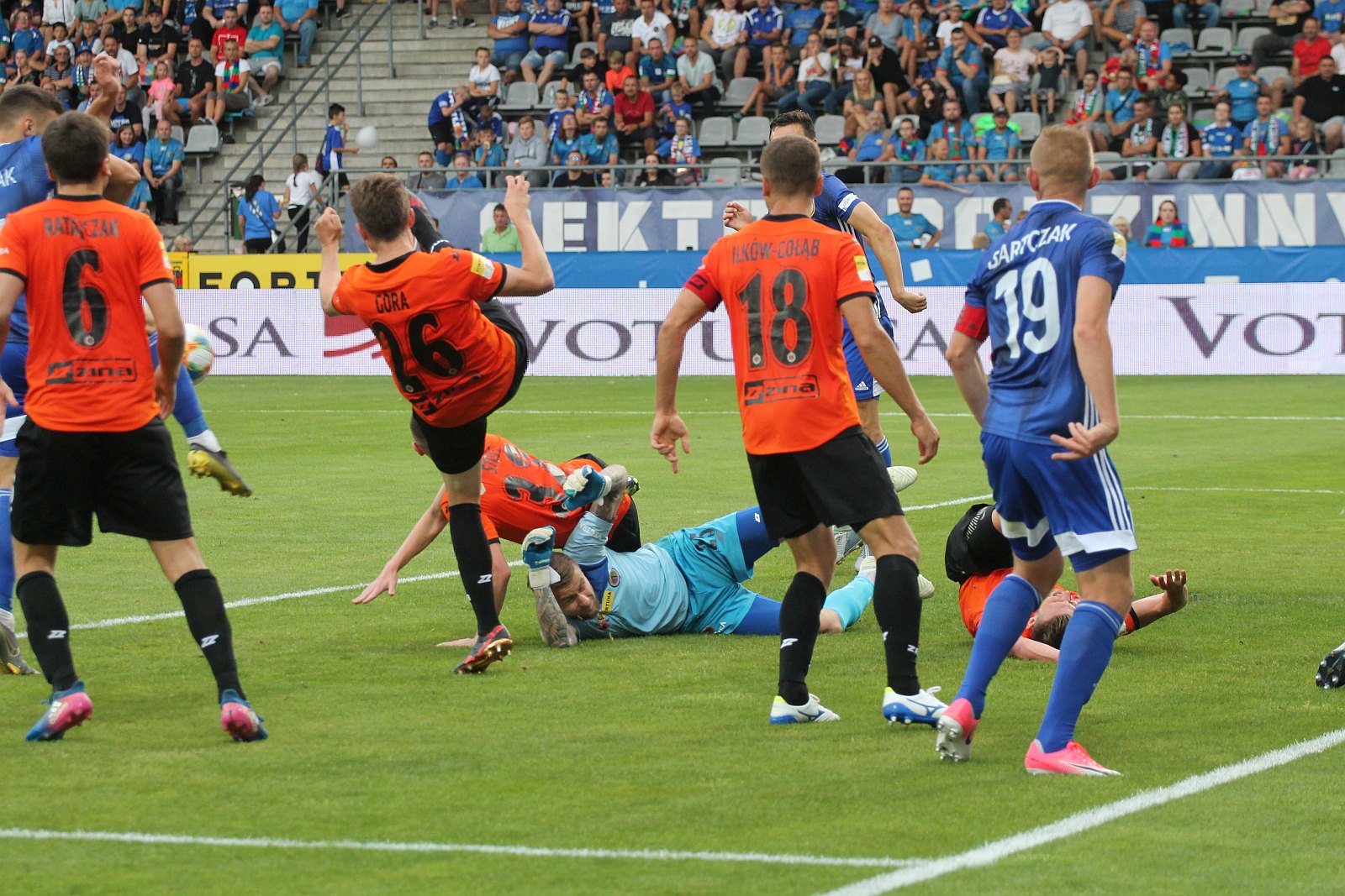 Miedź Legnica - Chrobry Głogów 2:1 (1:1)