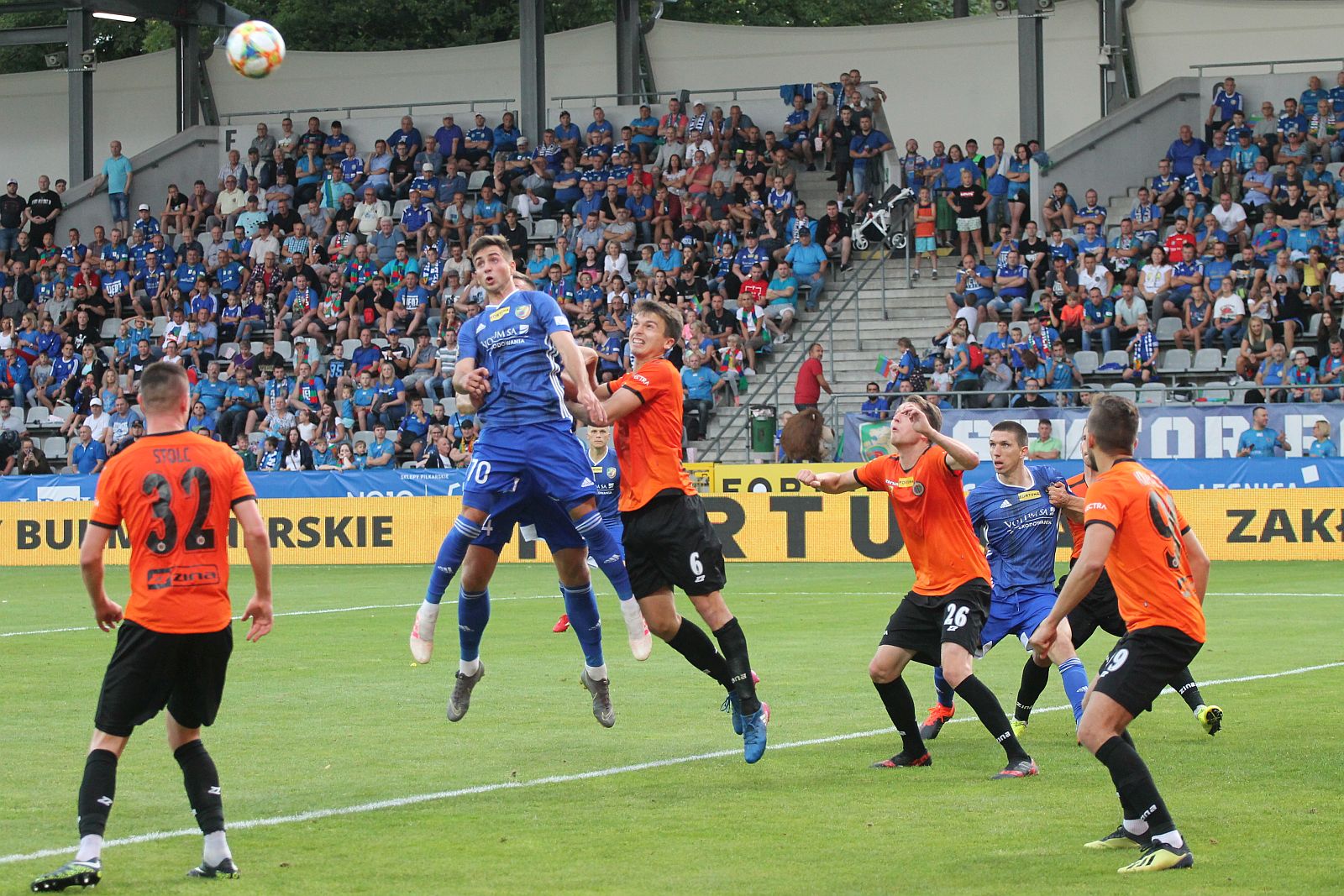 Miedź Legnica - Chrobry Głogów 2:1 (1:1)