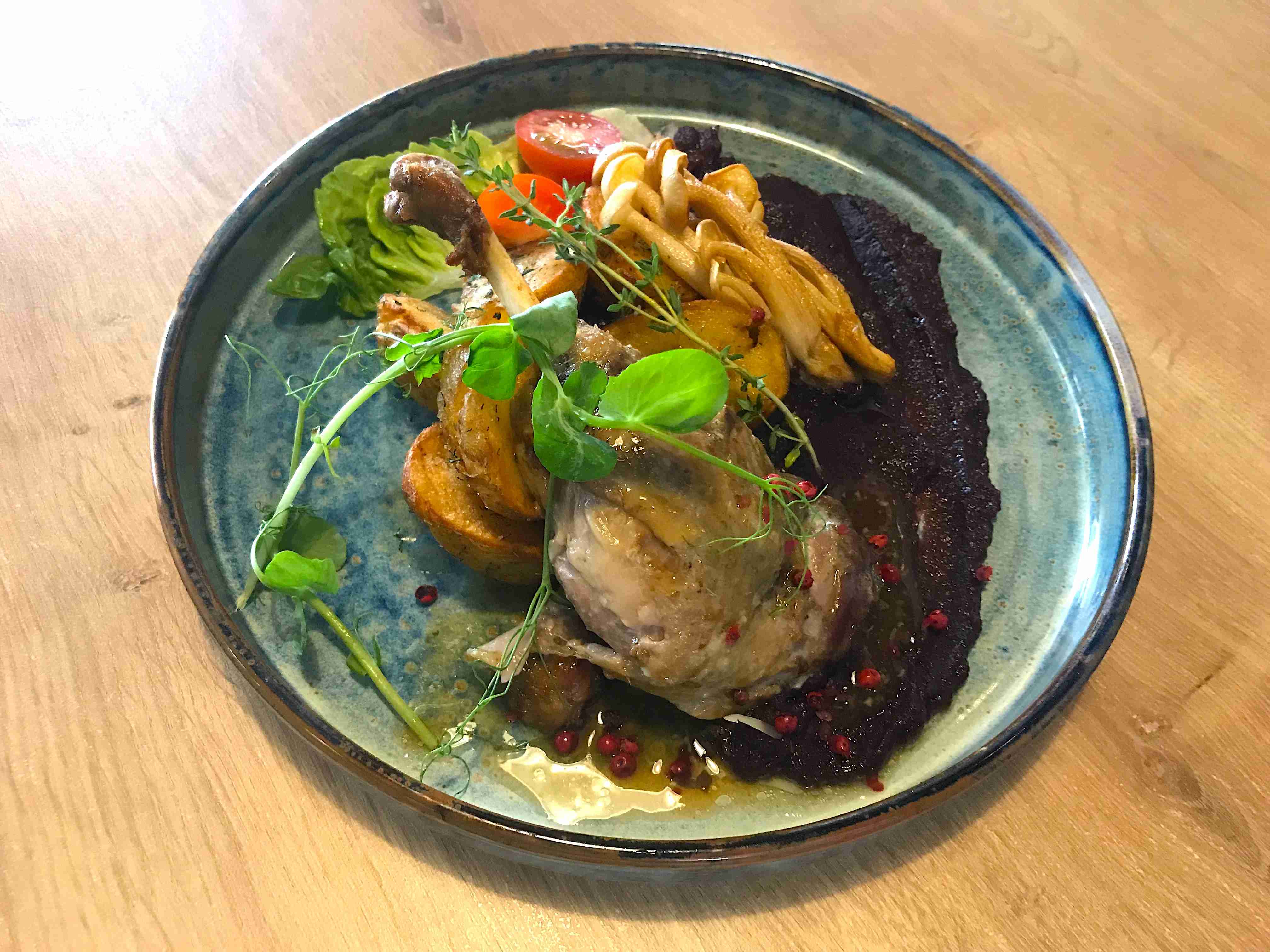 Wstąp do BISTRO N°22. Spełnisz swoje kulinarne marzenia