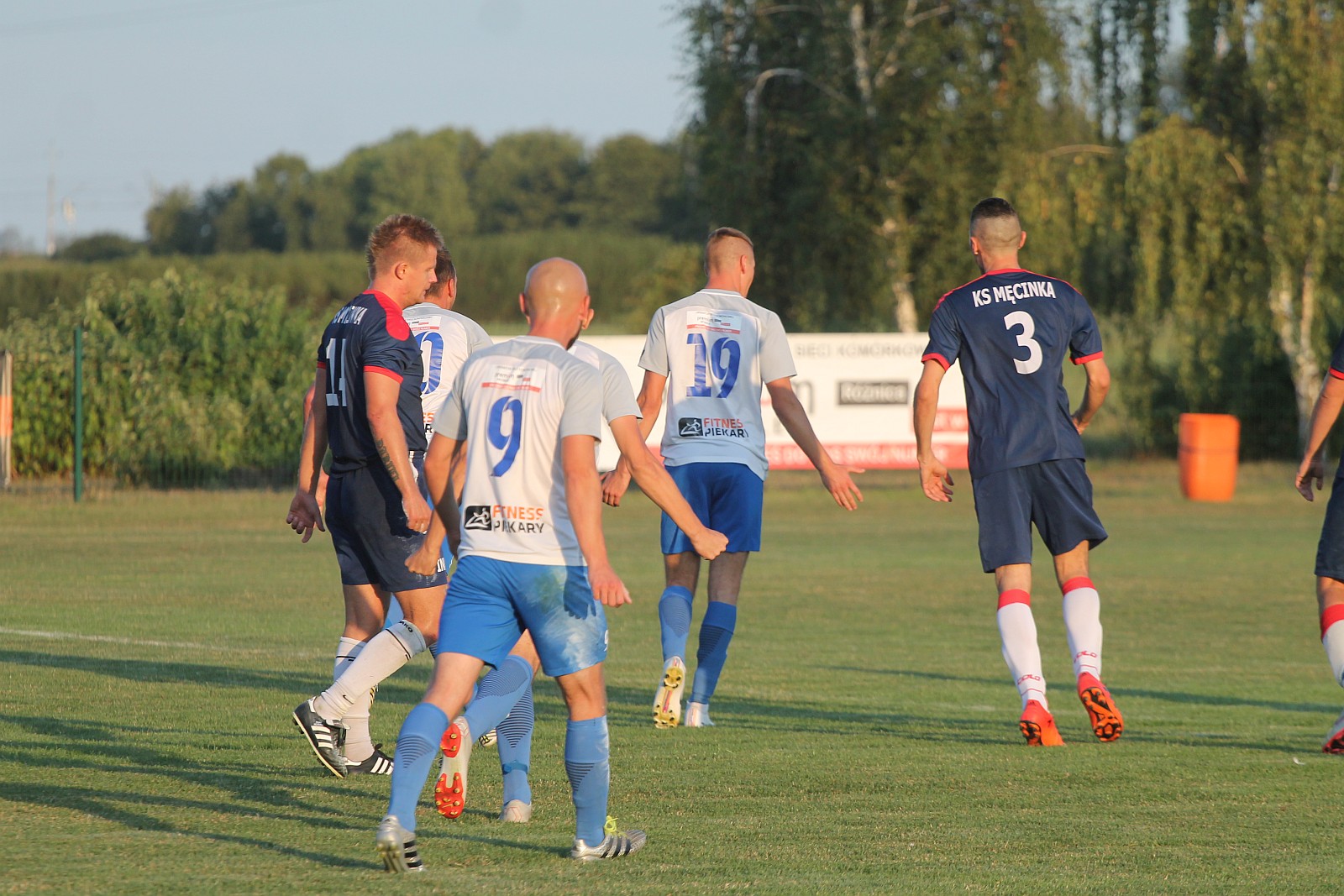 Inauguracja okręgówki w Kunicach. Mewa wygrała z Męcinką