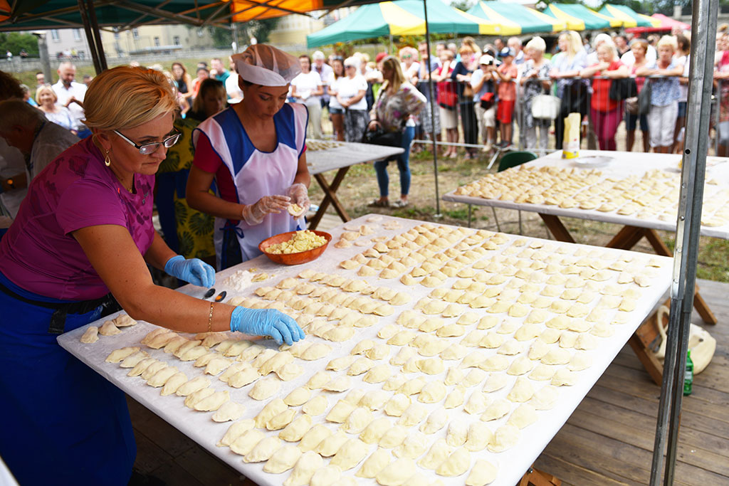 XIV Mistrzostwa Legnicy w Lepieniu Pierogów