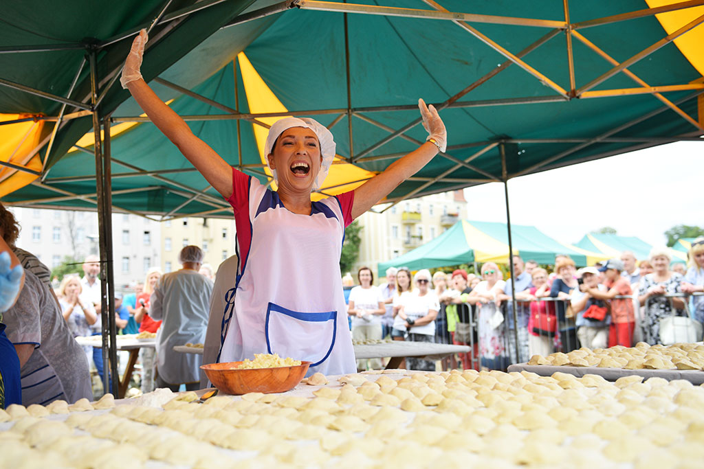 XIV Mistrzostwa Legnicy w Lepieniu Pierogów