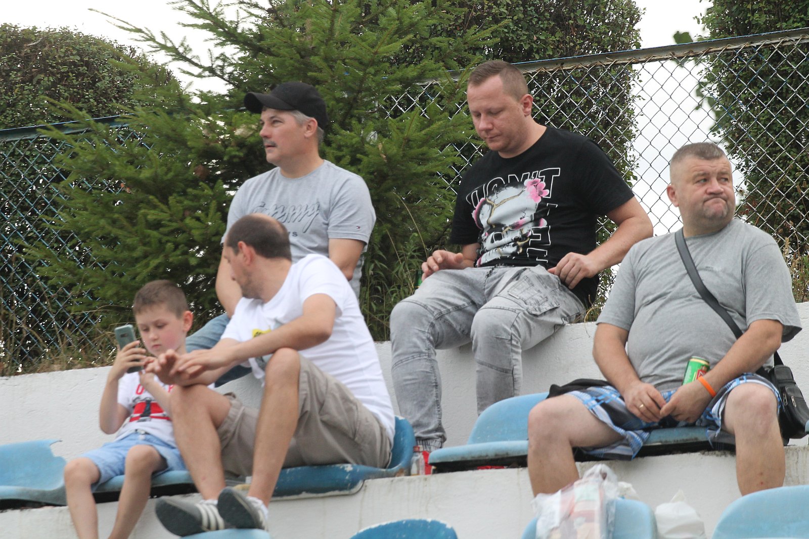 Strzelanina na Grabskiego. Mewa rozbiła po przerwie Konfeks