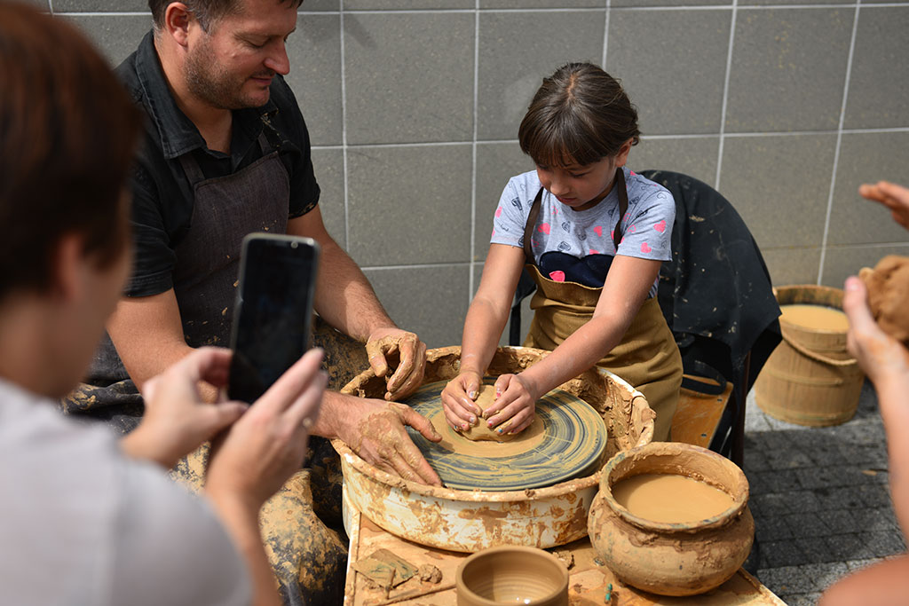Ceramiczny zawrót głowy. Święto Ceramiki w Bolesławcu