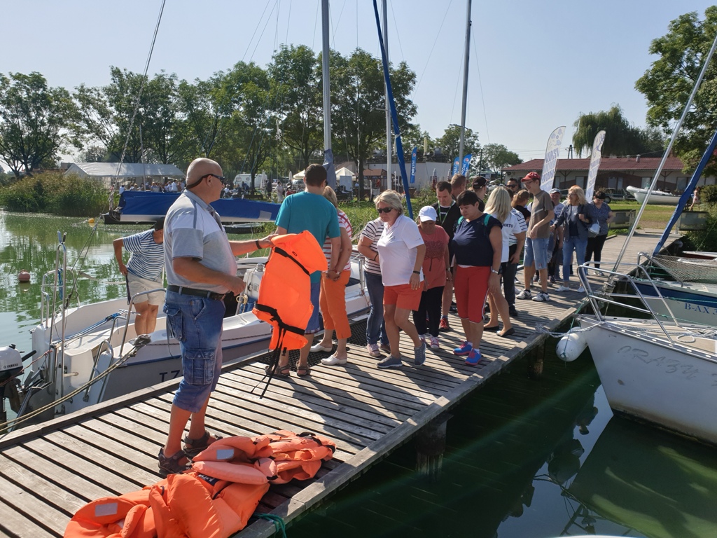Niepełnosprawni zakończyli wakacje nad Jeziorem Kunickim