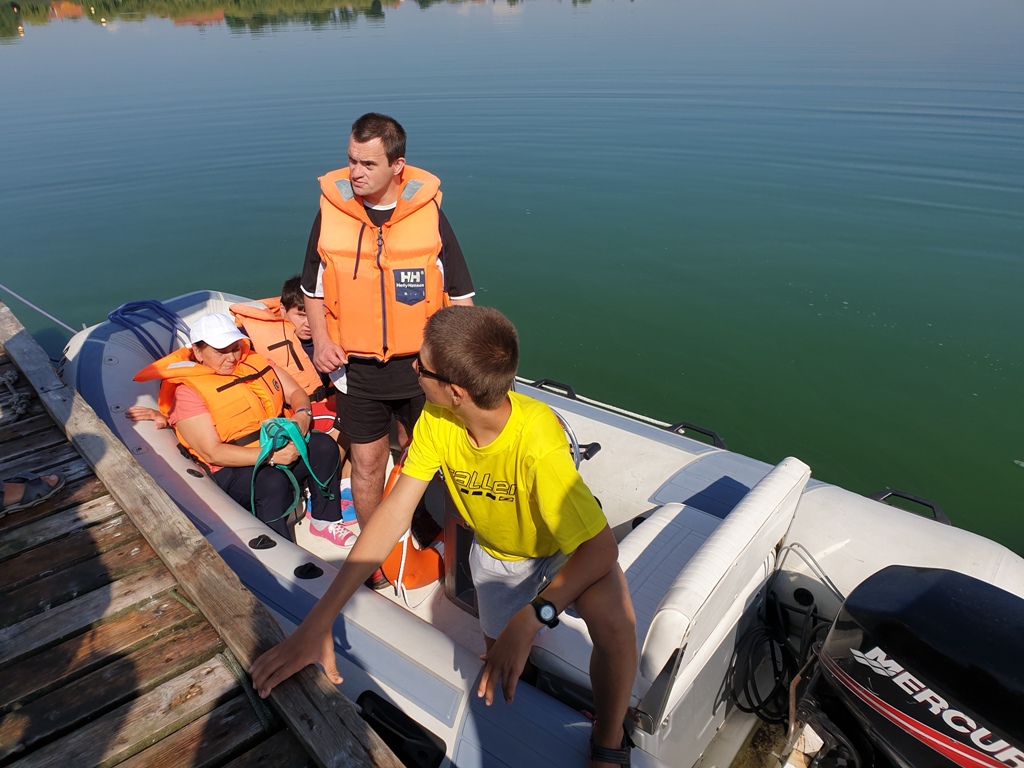 Niepełnosprawni zakończyli wakacje nad Jeziorem Kunickim