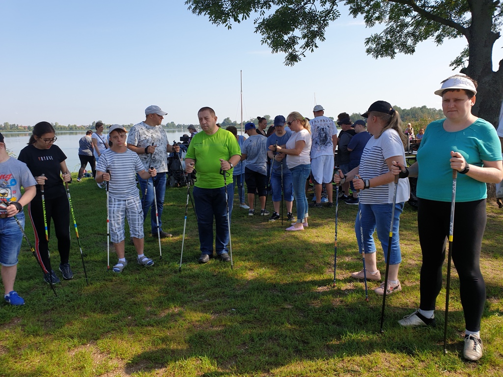 Niepełnosprawni zakończyli wakacje nad Jeziorem Kunickim