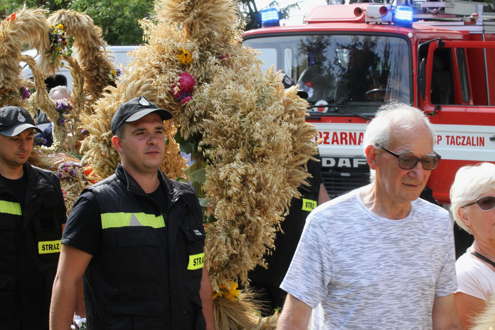 Mieszkańcy gminy Legnickie Pole podziękowali za tegoroczne plony
