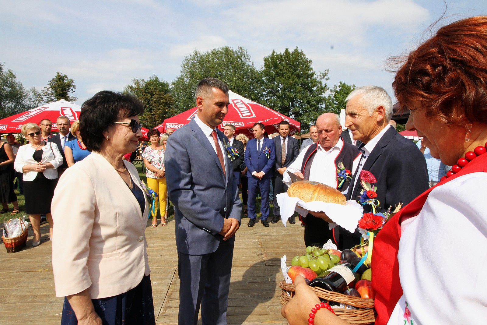 Mieszkańcy gminy Legnickie Pole podziękowali za tegoroczne plony