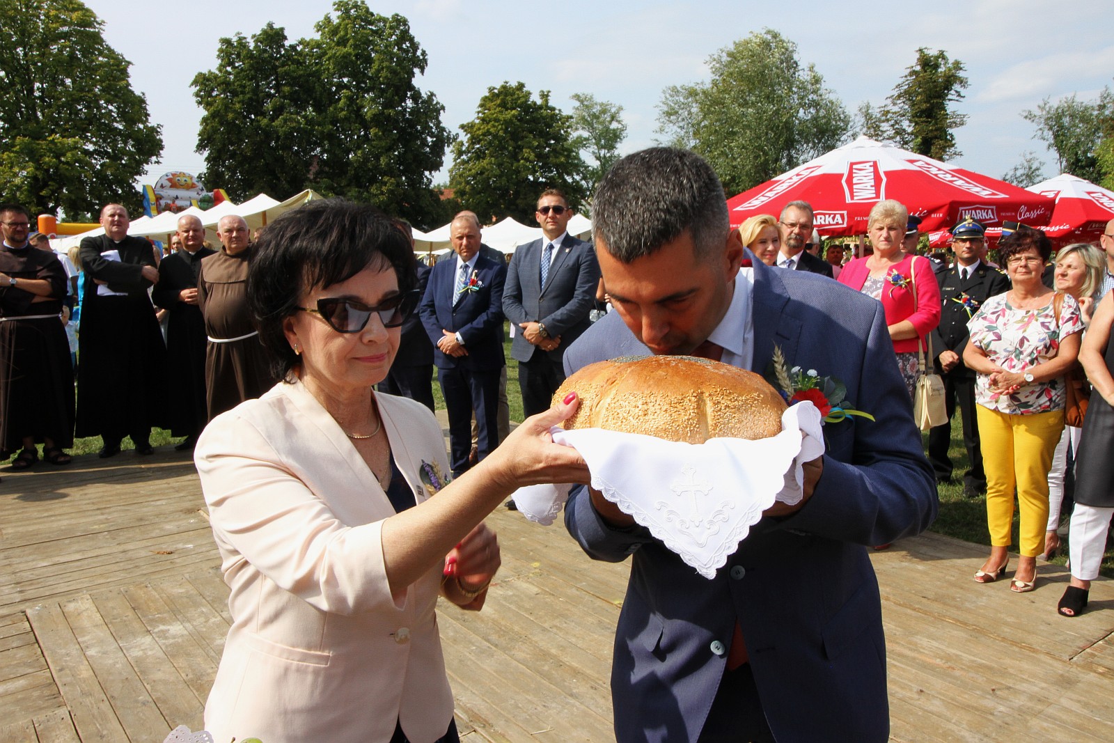 Mieszkańcy gminy Legnickie Pole podziękowali za tegoroczne plony