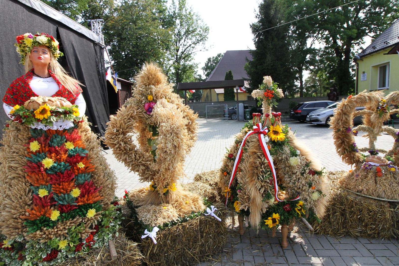 Mieszkańcy gminy Legnickie Pole podziękowali za tegoroczne plony