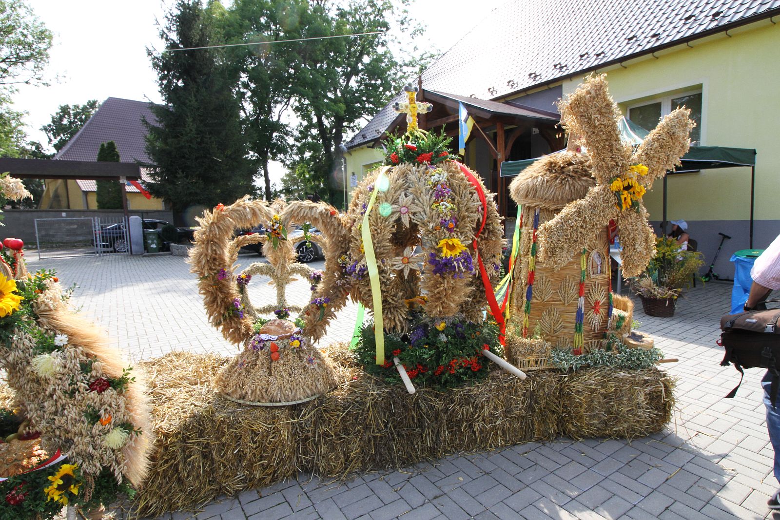 Mieszkańcy gminy Legnickie Pole podziękowali za tegoroczne plony