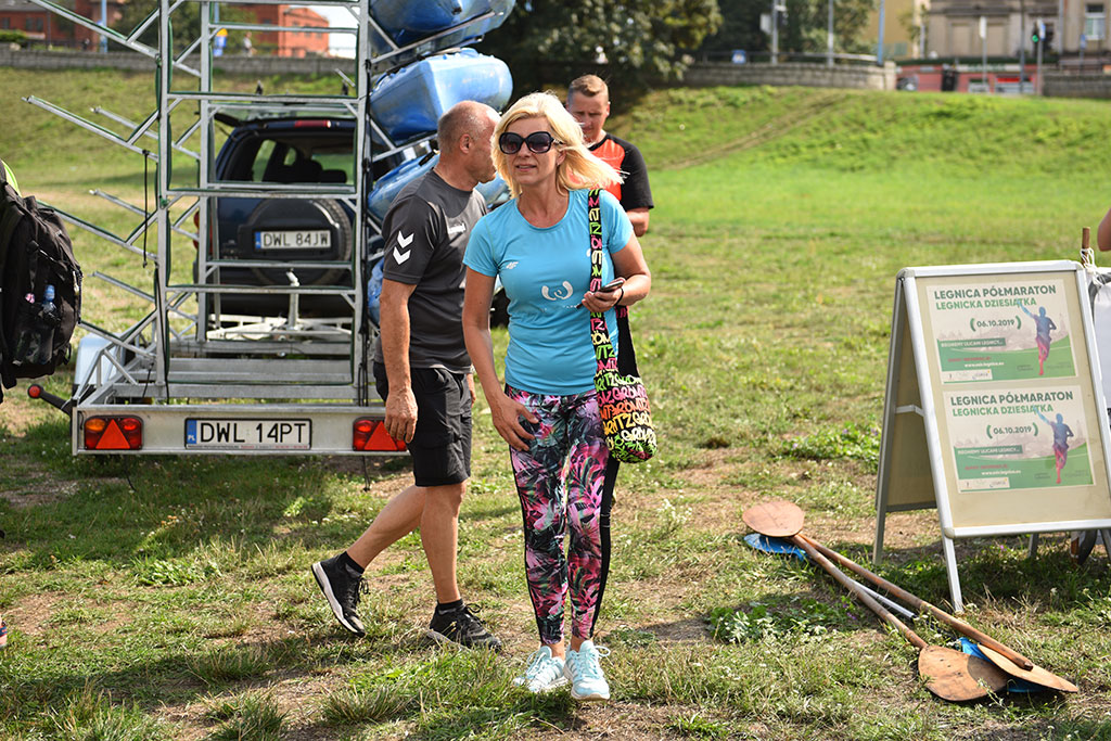 Dobra zabawa na I Legnickim Spływie Kajakowym po Kaczawie