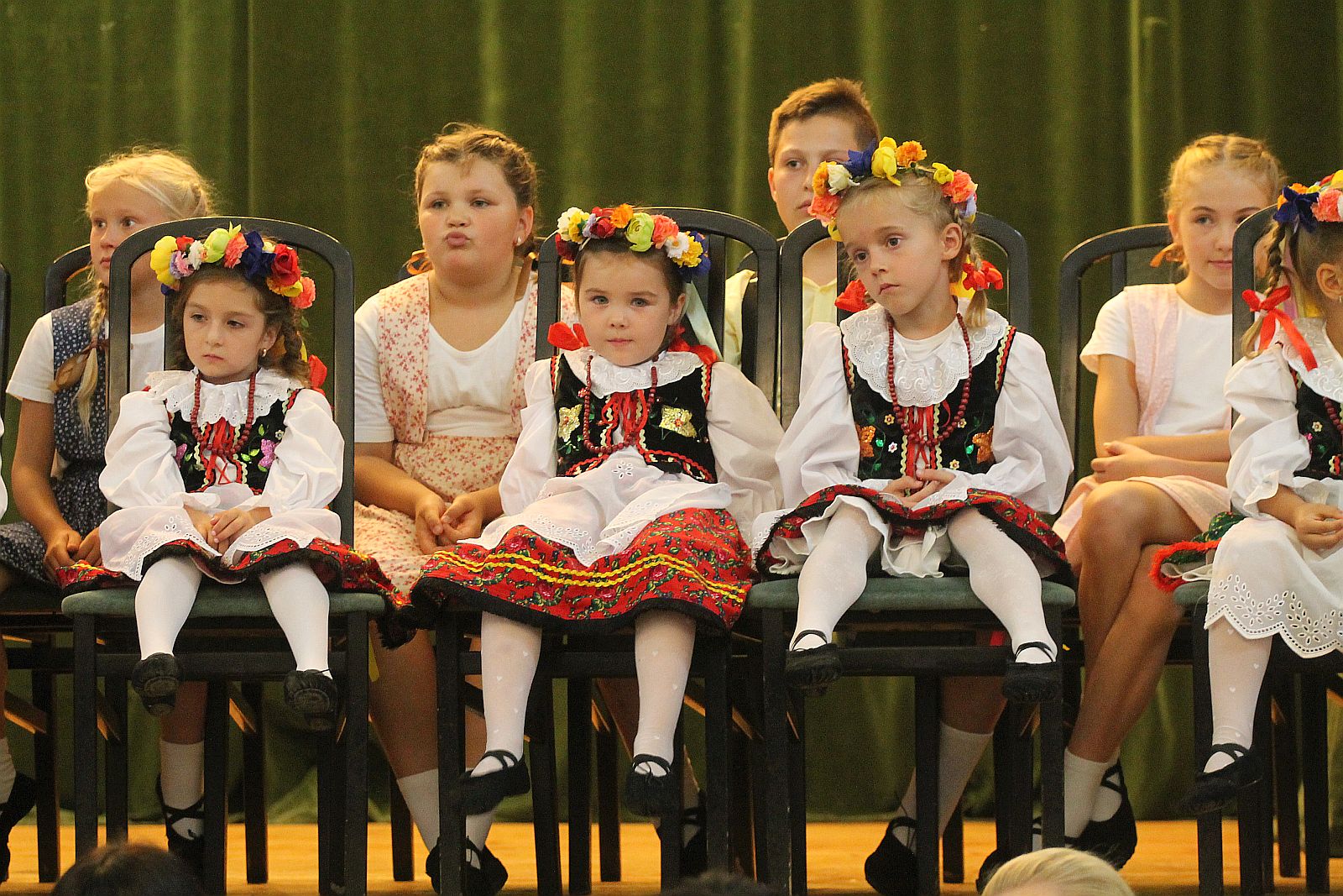 „Spotkanie absolwentów” i promocja książki Chrzanowskiej