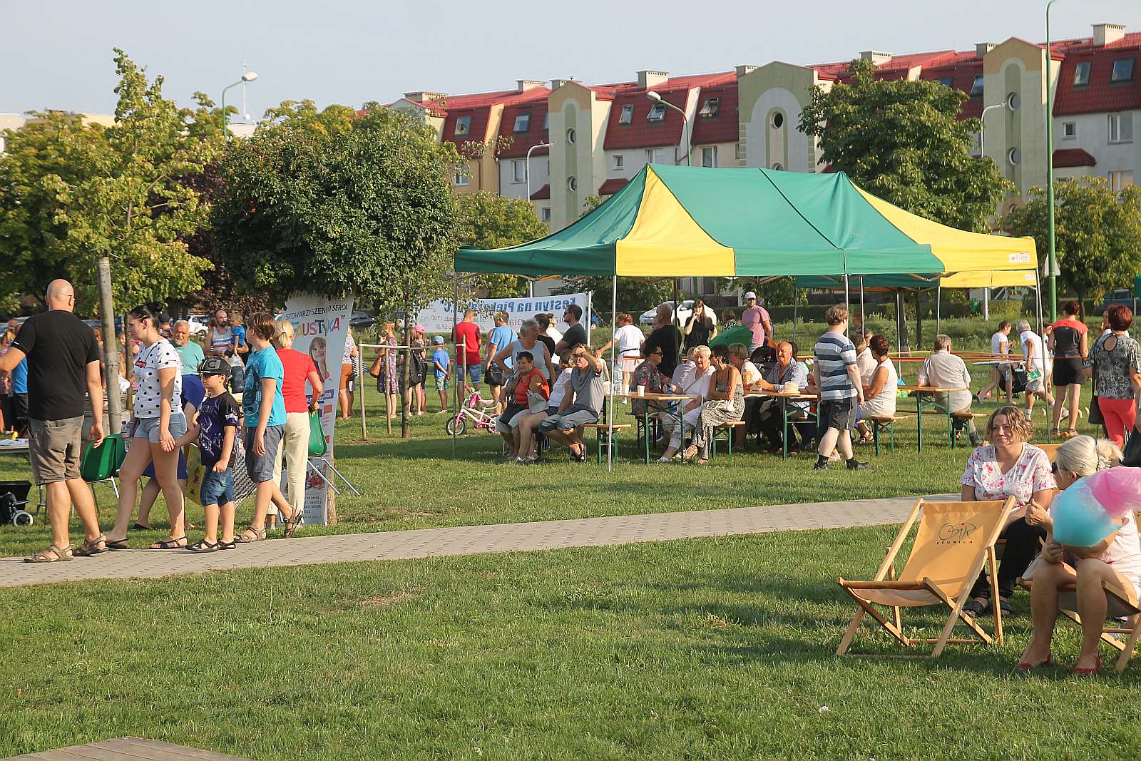 Mieszkańcy Piekar wspólnie pożegnali wakacje      
