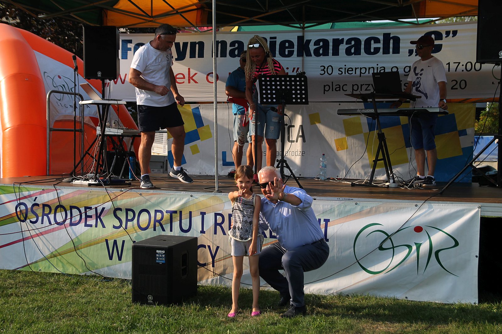 Mieszkańcy Piekar wspólnie pożegnali wakacje      
