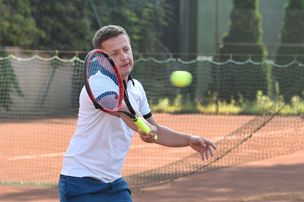 Za nami pierwszy dzień tenisowego turnieju Jarexs Cup
