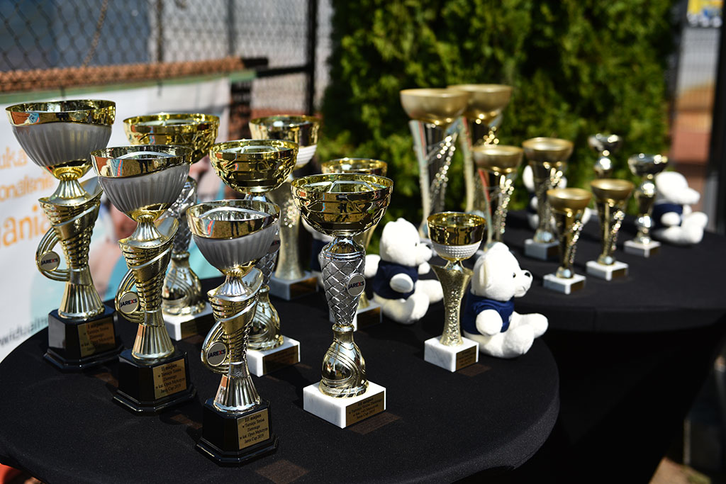 Za nami pierwszy dzień tenisowego turnieju Jarexs Cup
