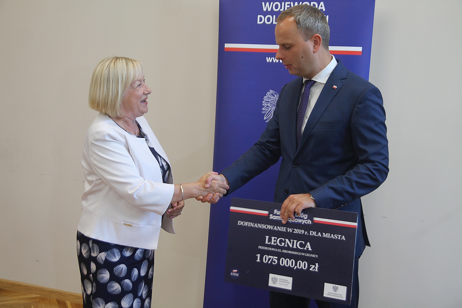 Gminy i powiaty ze wsparciem z Funduszu Dróg Samorządowych