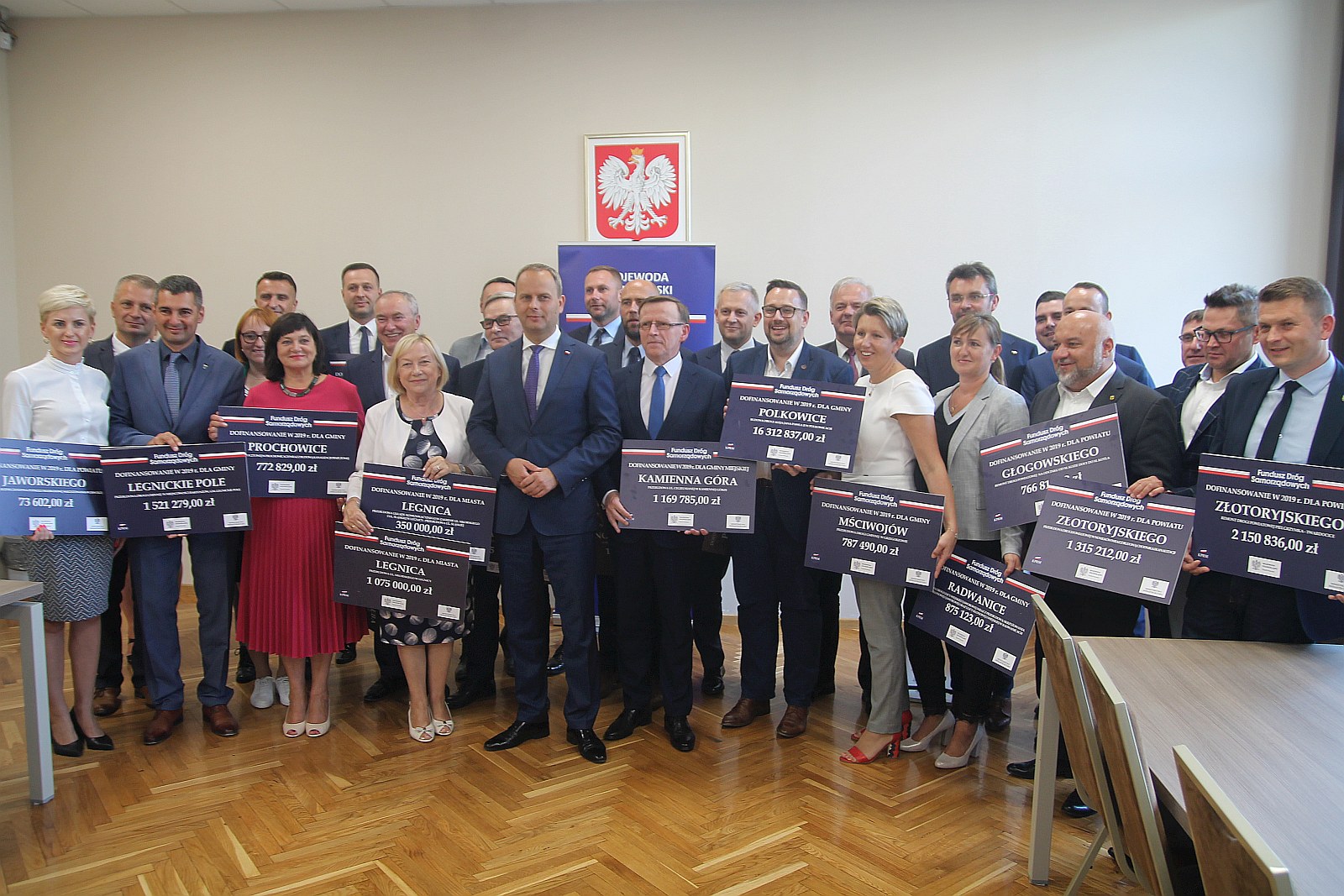 Gminy i powiaty ze wsparciem z Funduszu Dróg Samorządowych